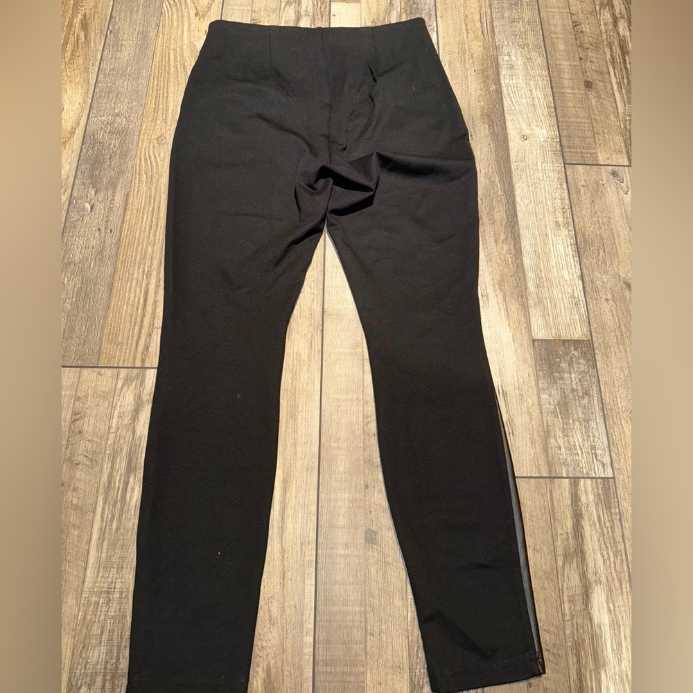 Black Faux Leather Leggings Tahari Size 2 NWT - Picture 5 of 8